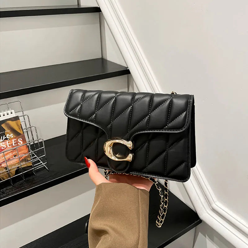 High-quality Temperament Handbag 2026 New Fashion Joker Commuter Rhomb Striped Small Fragrance Chain Shoulder Messenger Bag