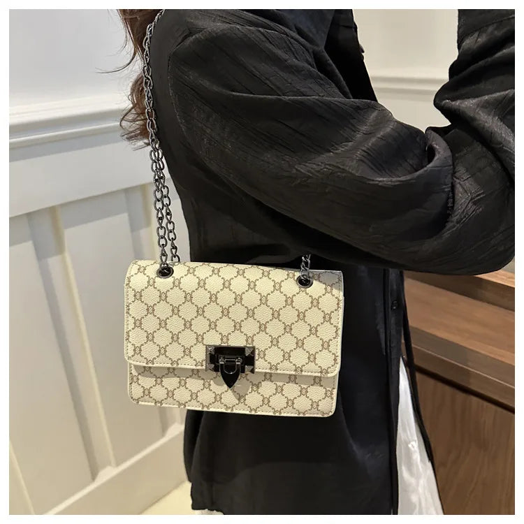 Versatile Retro Floral Street Style A High-End Luxury New Single Shoulder Crossbody Bag Small Square Chain Bag