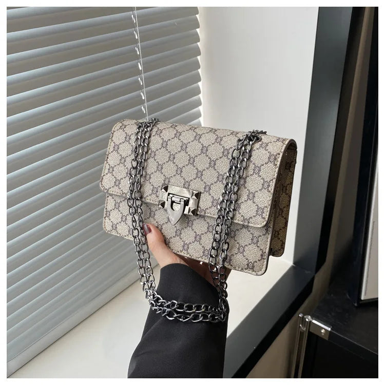 Versatile Retro Floral Street Style A High-End Luxury New Single Shoulder Crossbody Bag Small Square Chain Bag